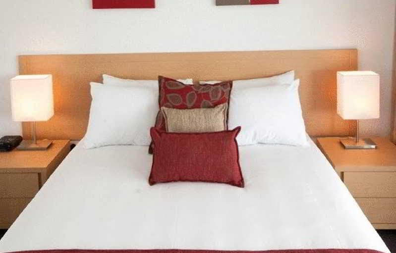 Edge Apartment Hotel Rockhampton Eksteriør billede